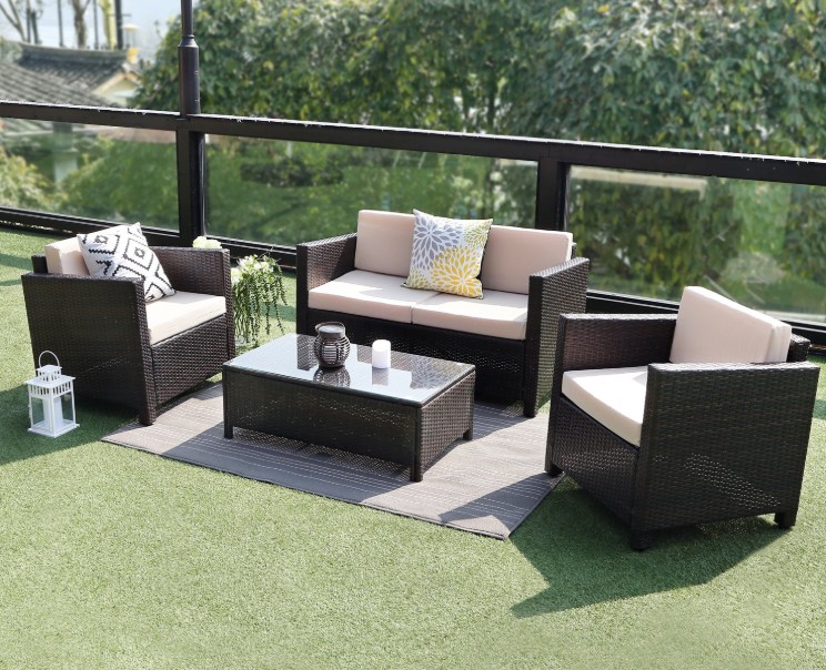 Lettino da Giardino Reclinabile in Rattan Sintetico con Materassino
