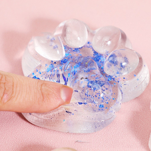 Atractivos Juguetes Blandos Holográficos de Pata de Gato de 8cm, Juguete Antiestrés de Pata de Gatito para Niños y Adultos, Regalo Encantador, Tiempo Feliz, Venta al por Mayor - Product Image 4