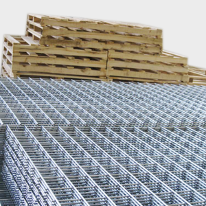 Sıcak satış 2x2 galvanizli kaynaklı tel örgü çit panelleri kare delik köpek kulübesi ve tavuk Fly kalem ile galvanizli tel - Product Image 2