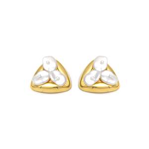 Pendientes de Moda con Perlas Blancas, Diseño Sostenible y Resistente, Acero Inoxidable 316L con Baño de Oro PVD - Product Image 1