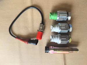 DZ9100586212 Interrupteur d'embrayage robuste 24V, interrupteur <span class=keywords><strong>de</strong></span> frein <span class=keywords><strong>auxiliaire</strong></span> pour camion Shacman Delong F2000 F3000 X3000 - Product Image 5