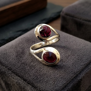925 <b>Sterling</b> <b>Silver</b> Natural Garnet Round & Oval Statement Stone <b>Ring</b> <b>Adjustable</b> Gemstone Jewelry for Party Wear - Product Image 4
