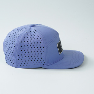 Gorra de Golf con Logotipo Personalizado, Visera Plana, Tela de Secado Rápido Perforada, Parche de Goma, BSCI, para Marcas Deportivas, MOQ 50, Muestra en 3 Días - Product Image 3