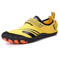 Chaussures aquatiques pieds nus pour femmes et hommes, pour la natation, la plage, la piscine, la rivière, à enfiler, séchage rapide, printemps, été, automne, avec bout renforcé, semelle extérieure en caoutchouc, pour les vacances