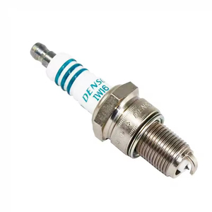 หัวเทียน DENSO IW16 Power Spark Plug 5305 หัวเทียนประสิทธิภาพสูงสำหรับเปลี่ยนอะไหล่เครื่องยนต์ยานยนต์ ขายส่ง - Product Image 3