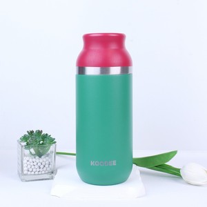 La gourde <span class=keywords><strong>isotherme</strong></span> est extrêmement pratique avec son bouchon magnétique et sa conception compacte, ce qui facilite son transport. - Product Image 2