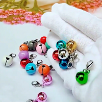 Clochettes en laiton multicolores miniatures pour bricolage, artisanat métallique, thèmes chat, chien, arbre de Noël, animaux de compagnie, enfants, avec fermoirs