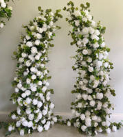 Vente en gros de piliers d'arc de fleurs artificielles réalistes pour toile de fond de mariage et décoration de photomaton, ornement de Noël et du nouvel an