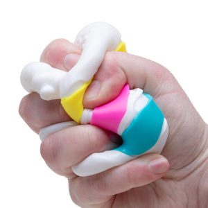 Éxito de Ventas Transfronterizo: Needoh de Schylling, Juguete Antiestrés de TPR con Forma de Pastel de Sándwich, para Apretar y Aliviar el Estrés - Product Image 6