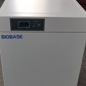 ตู้บ่มเพาะเชื้อในห้องปฏิบัติการคุณภาพสูง BIOBASE พร้อมระบบ RT+5~60 ° ตู้บ่มเพาะอุณหภูมิคงที่ C 84L สำหรับมหาวิทยาลัย - Product Image 2