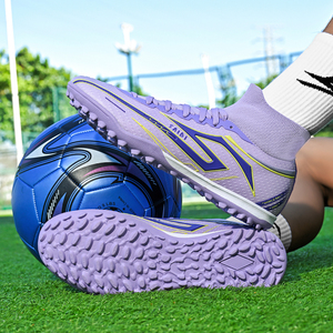 Chaussures de football professionnelles personnalisables pour l'entraînement <span class=keywords><strong>en</strong></span> <span class=keywords><strong>salle</strong></span> et <span class=keywords><strong>en</strong></span> extérieur, vente directe d'usine, chaussures de football de sport <span class=keywords><strong>en</strong></span> gros - Product Image 3