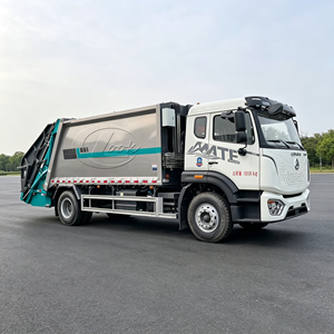 Camion de compression des déchets HOWO 4X2 18m³ à bas prix, camion de traitement des déchets à essieu unique pour le transport des ordures urbaines - Product Image 1