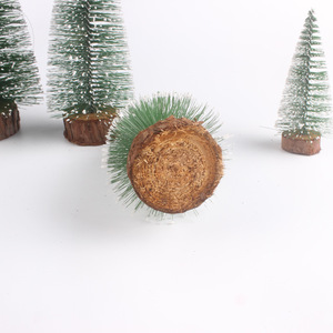 LINGKAI Factory Wholesale High Quality PVC Artificial Mini Desktop Pine Needle Christmas <b>Tree</b> for Xmas Party Decoration - Product Image 6