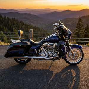 Harley-Davidson CVO Street Glide 2016 d'occasion, haute performance, cruiser audacieux, conduite fluide, origine américaine, à vendre - Product Image 3