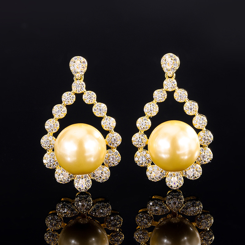 Boucles d'oreilles clous en or
