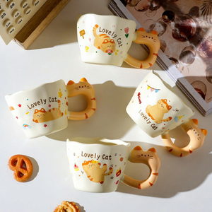 Tazza in Ceramica con Coperchio a Forma di Gatto Cartoon - Creativa Tazza per Caffè e Acqua - Product Image 2