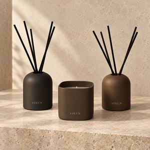 Coffret Cadeau Parfum d'Ambiance Aikun en Verre Mat Trois Pièces Coordonnées avec Diffuseurs à Double Bâtonnets et Bougie Parfumée pour Cadeaux d'Entreprise - Product Image 2