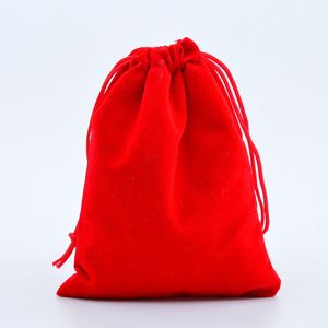 Bolsa de Regalo de Terciopelo Reciclable de 17x23cm con Cordón para Joyería, Vino, Velas, Manualidades, con Colores y Logotipo Personalizables - Product Image 5