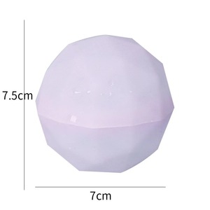 Ballons d'eau en silicone 7,5*7 réutilisables pour les combats d'eau et les festivals pour enfants - Product Image 4