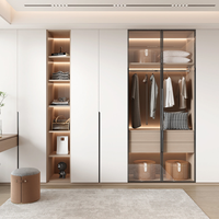 Système de placard modulaire moderne personnalisé avec un grand espace de rangement durable pour les meubles de chambre à coucher