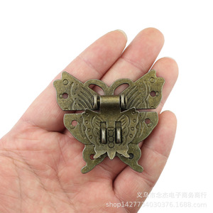 Butterfly Shape Antique Clasp Zinc Alloy 60x32mm Keyless Furniture Lock Chinese Style - Product Image 4