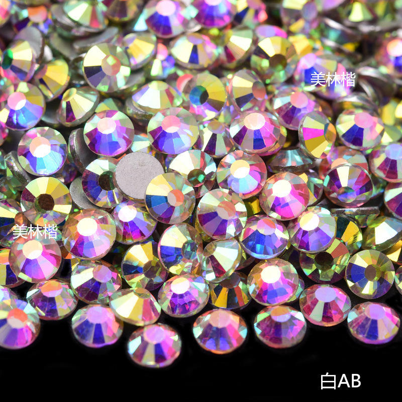 61คริสตัล AB