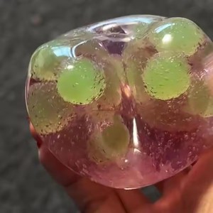 Qingti - Mini Pelota de Pulpa de Fruta Hecha a Mano, Juguete Musical Creativo para Amasar, Adhesivo para Aliviar el Estrés, Color Morado, para Mayores de 14 Años - Product Image 4