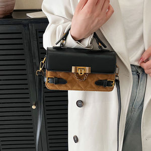 Bolso de hombro de cuero sintético de alta calidad y a la moda para mujer. - Product Image 3