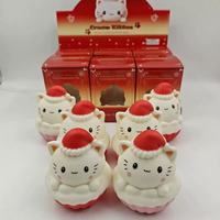 Jouets Squishy Botu Mignons en Forme de Chat Crème avec Chapeau de Noël, Jouets Anti-Stress à Presser, Balles Anti-Stress, Cadeau de Fête de Noël