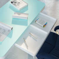 Tiroir de bureau debout en verre à moteur unique réglable en hauteur électrique cadre de table pour ordinateur portable bureau d'ordinateur ergonomique