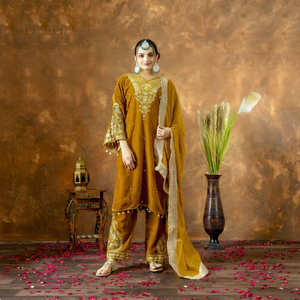 Conjunto de Salwar Kameez Amarillo Bordado para Mujer, Kurti de Terciopelo, Palazzo Churidar con Chal, Ropa Formal Étnica - Product Image 1