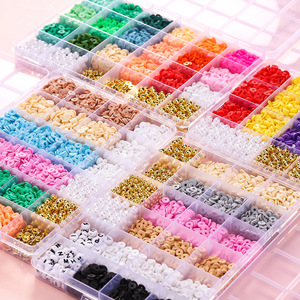Kit de fabrication de bijoux DIY avec 24 compartiments, comprenant des plaques de pâte polymère colorées et des perles mélangées - Product Image 1