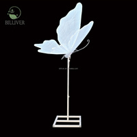 Grand papillon mobile lumineux pour scène, avec ailes lumineuses, support de toile de fond, pour mariages, fêtes, événements, décorations de Noël et éclairage paysager