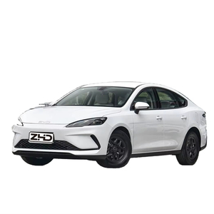 Modèles les plus vendus en Asie centrale 2025 – BYD Seal 05 DM-i Hybride Rechargeable Berline 4 portes 5 places, autonomie 55 km, voitures de luxe à prix abordable - Product Image 1