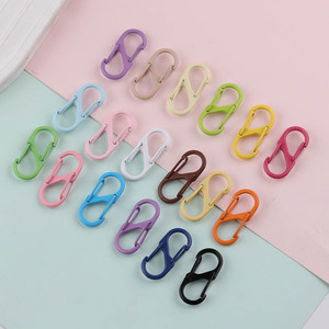 Hebillas Metálicas Coloridas en Forma de S de Tamaño Mediano para Accesorios de Bolsos DIY - Product Image 2
