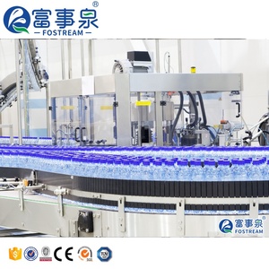 Chine Fabricant automatique 500ml à petite échelle en plastique pour animaux de compagnie Machine de bouchage et d'étiquetage de lavage de bouteilles d'eau - Product Image 1