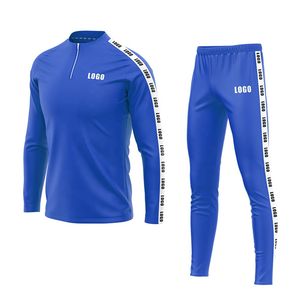 Conjuntos de ropa deportiva de poliéster con cremallera cuarto de verano para entrenamiento de fútbol para hombre de talla grande personalizada al por mayor - Product Image 1
