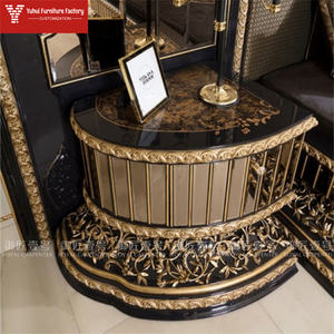 イタリア製高級羽毛布団 キングサイズベッドセット 寝室家具一式 収納付き クラシックヨーロピアンデザイン - Product Image 4