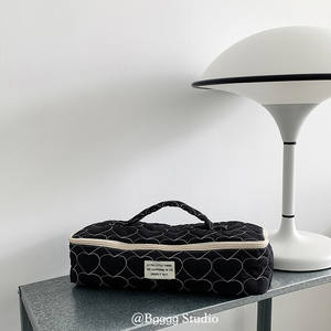 Bolsa de Viaje de Nailon de Alta Calidad para Dispositivos de Peinado, Resistente al Agua y Duradera, con Cierre y Logotipo Impreso - Product Image 5