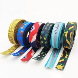 Ensemble de laisse pour chien en sangle de nylon résistante avec revêtement en PVC, logo personnalisé assorti aux couleurs Pantone - Product Image 1