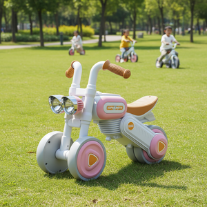 Nouveau design de trottinette sans pédales à quatre roues pour enfants, draisienne pour tout-petits de 1 à 3 ans, trottinette d'apprentissage pour bébé - Product Image 6