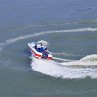 Offre Spéciale Bateau de Course en Fibre de Verre Personnalisé de 5,78 m à Grande Vitesse, Bateau de Pêche Aquatique, Bateau Rapide pour Passagers – Fournisseur Chinois
