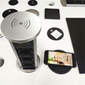 Presse d'alimentation hydraulique 3 voies française <span class=keywords><strong>E</strong></span> U Pop up prise de bureau prise de charge sans fil de cuisine motorisé<span class=keywords><strong>e</strong></span> avec 2 ports USB - Product Image 4
