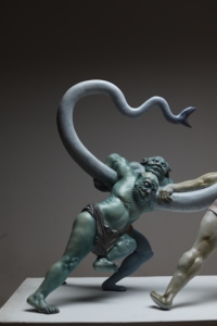 "पर्वत स्वीप की किंवदंती: खगोलीय सांप" कांस्य मूर्तिकला - Product Image 4