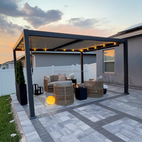 Pergola en aluminium robuste sur mesure, système automatique, capteur de pluie, résistante au vent et aux UV, directement de l'usine, pour villa et jardin