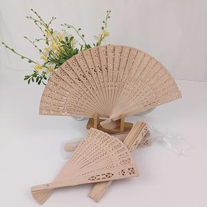 พัดไม้ไม้จันทน์แบบพับเก็บได้แบบพกพาพัดสำหรับงานแต่งงานงานทำจากไม้ถือด้วยมือปรับแต่งโลโก้ได้ - Product Image 3