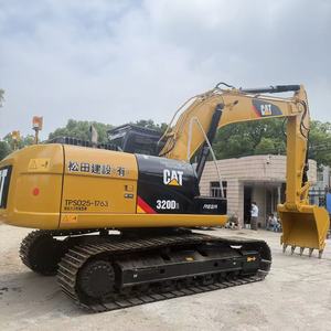 Excavadora Hidráulica CAT 320 D2 Usada de Bajo Consumo, Equipada con Cucharón de 1.0 m³ para Proyectos de Construcción de Carreteras y Obras Urbanas - Product Image 2