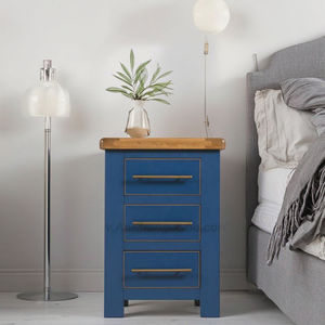 Mesita de noche de madera Entrega rápida Último diseño Muebles de dormitorio OEM ODM Roble/Pino/Acacia Madera maciza Suministro directo de Vietnam - Product Image 1