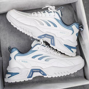 รองเท้าเดินแบบสปอร์ตสำหรับผู้ชาย หน้าผ้าตาข่าย ระบายอากาศได้ดี น้ำหนักเบา พื้นรองเท้า EVA ช่วยลดแรงกระแทก พื้นรองเท้าด้านนอกยางกันลื่น เหมาะสำหรับฤดูใบไม้ผลิและฤดูใบไม้ร่วง - Product Image 3