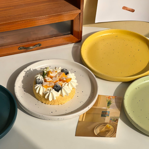 Assiettes <span class=keywords><strong>de</strong></span> service en céramique et porcelaine écologiques, style coréen mignon, jaune et vert, haut <span class=keywords><strong>de</strong></span> gamme, pour steak et <span class=keywords><strong>dessert</strong></span>, pour la maison et les restaurants - Product Image 3